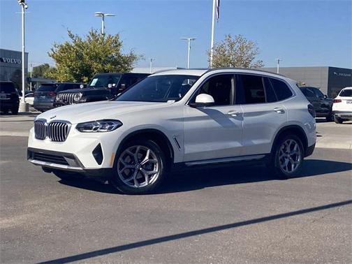 2023 BMW X3 sDrive30i