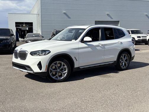 White 2023 BMW X3 xDrive30i