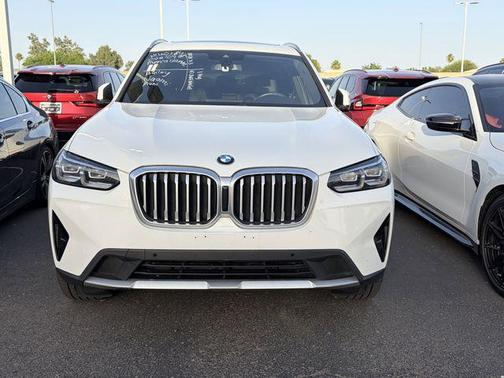 White 2023 BMW X3 xDrive30i
