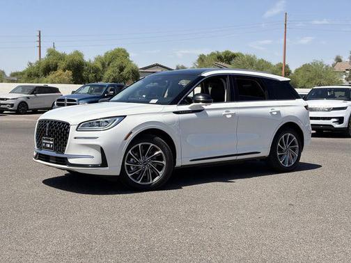 PRISTINE WHITE MET 3C 2024 Lincoln Corsair Grand Touring