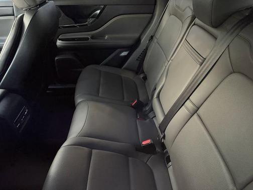 PRISTINE WHITE MET 3C 2024 Lincoln Corsair Grand Touring