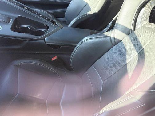 2022 Chevrolet Corvette Stingray w/3LT