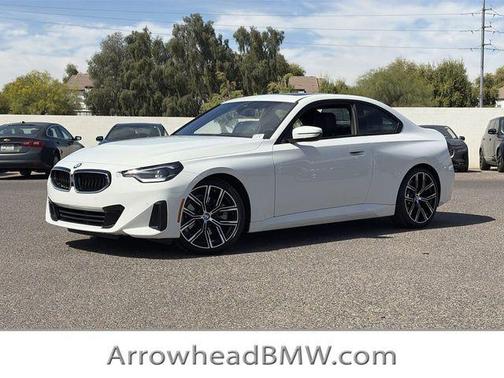 2023 BMW 230 i