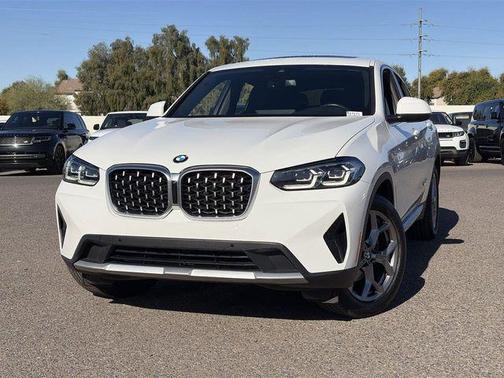 2023 BMW X4 xDrive30i