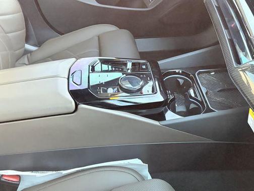 Oxide Grey Metallic 2024 BMW i5 M60