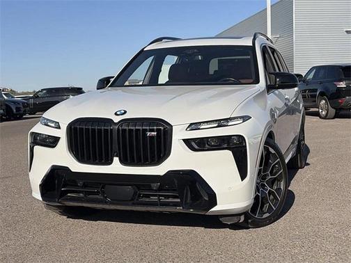 2024 BMW X7 M60i