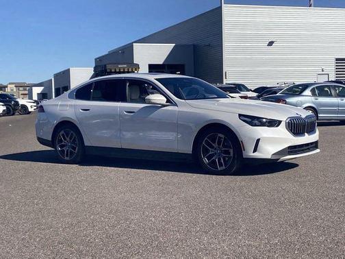 2025 BMW i5 eDrive40