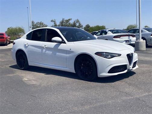 2022 Alfa Romeo Giulia Ti