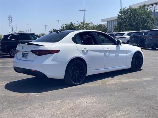 2022 Alfa Romeo Giulia Ti