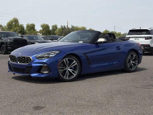 Portimao Blue Metallic 2025 BMW Z4 M40i