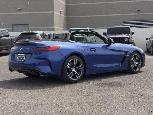 Portimao Blue Metallic 2025 BMW Z4 M40i