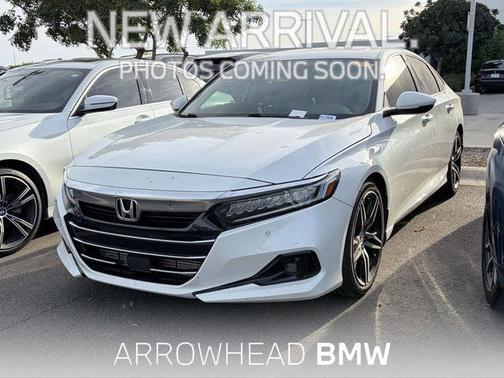 Platinum White Pearl 2021 Honda Accord Touring 2.0T Sedan