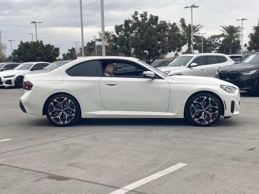 Alpine White 2026 BMW 230 230i
