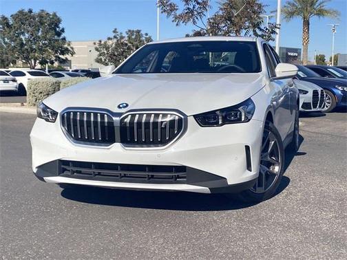 2025 BMW i5 eDrive40