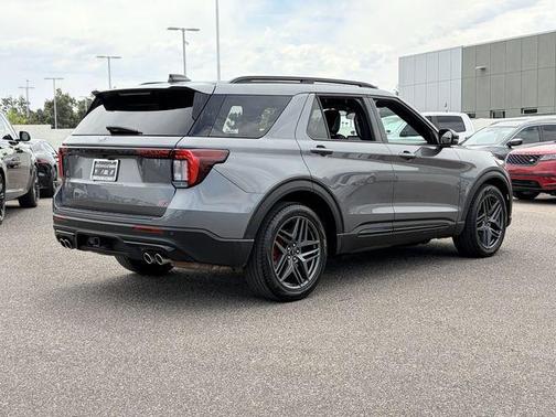 CARBONIZED GRAY METALLIC 2025 Ford Explorer ST