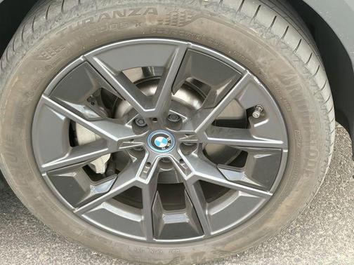 Individual Dravit Grey Metallic 2023 BMW i4 Gran Coupe eDrive35