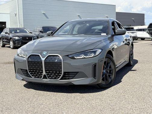 Individual Dravit Grey Metallic 2023 BMW i4 Gran Coupe eDrive35