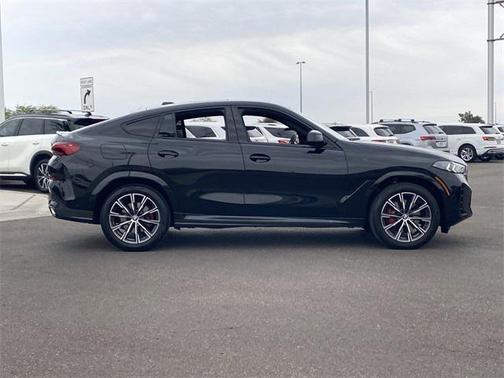 2024 BMW X6 xDrive40i