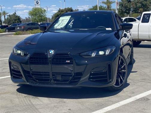 2025 BMW M440 i
