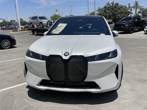 2026 BMW iX xDrive45