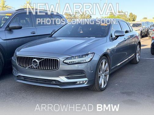 Gray Metallic 2018 Volvo S90 T6 Inscription