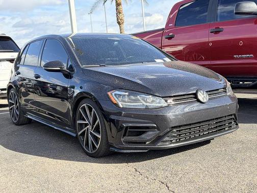 2018 Volkswagen Golf R 2.0T DSG