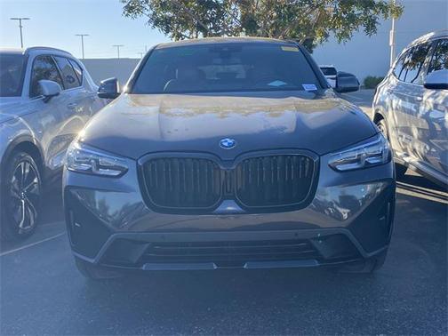 2023 BMW X4 xDrive30i