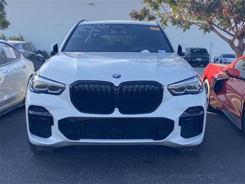 2022 BMW X5 M50i