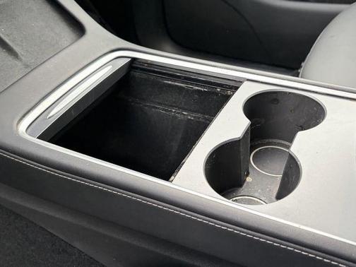 Pearl White Multi-Coat 2023 Tesla Model Y Long Range Dual Motor All-Wheel Drive