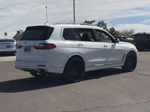 2022 BMW X7 xDrive40i
