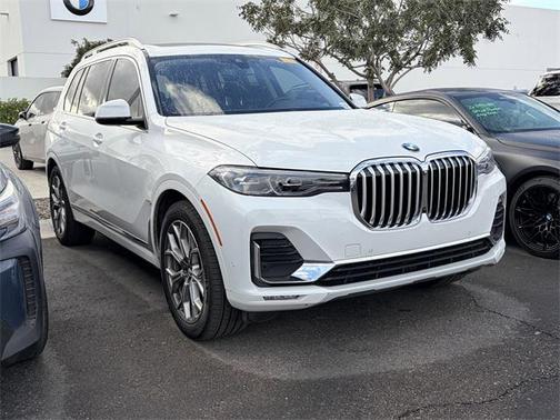 2022 BMW X7 xDrive40i