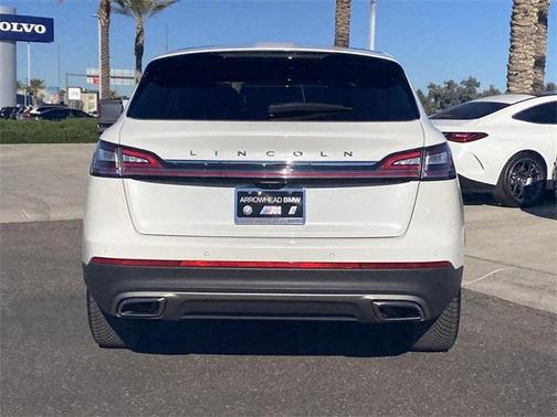 2021 Lincoln Nautilus Reserve