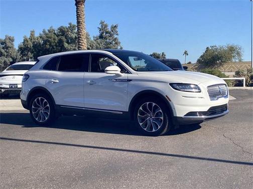 2021 Lincoln Nautilus Reserve