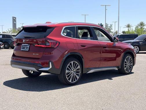 Vegas Red Metallic 2026 BMW X1 xDrive28i