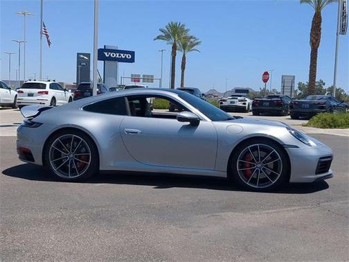 2022 Porsche 911 Carrera S