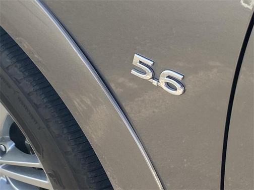 2018 INFINITI QX80 Base