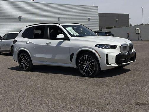 Mineral White Metallic 2026 BMW X5 sDrive40i