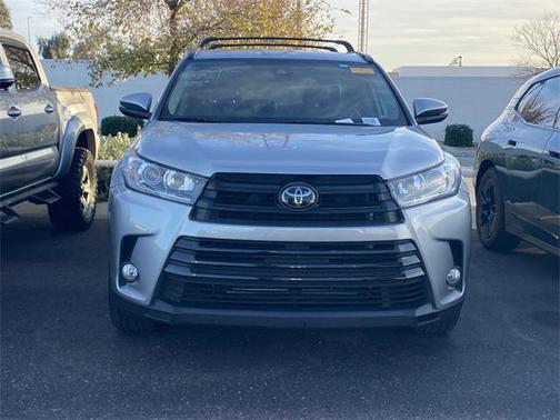 2018 Toyota Highlander SE