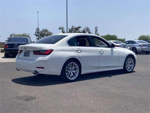 2025 BMW 330 i