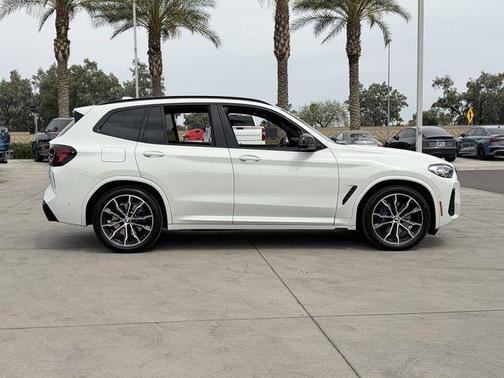 Alpine White 2022 BMW X3 M40i