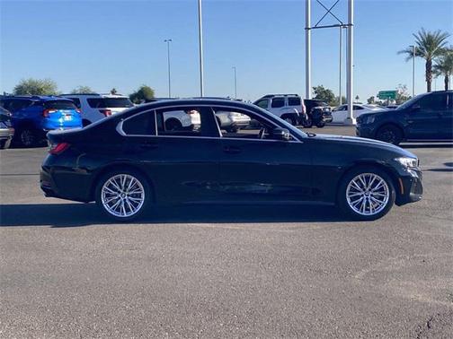 2024 BMW 330 330i