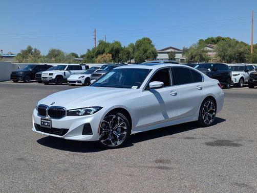 Mineral White Metallic 2026 BMW 330 xDrive NA