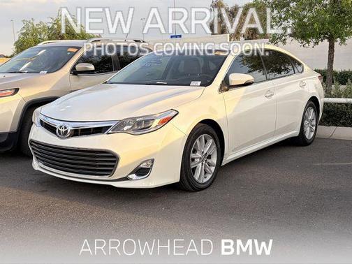 Blizzard Pearl 2014 Toyota Avalon XLE