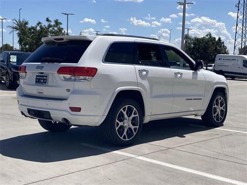 2019 Jeep Grand Cherokee Overland