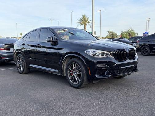 Black Sapphire Metallic 2021 BMW X4 M40i