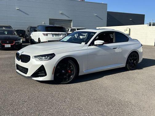 Mineral White Metallic 2026 BMW 230 230i