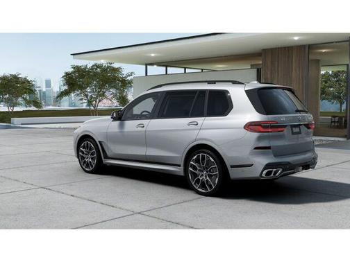 Brooklyn Grey Metallic 2027 BMW X7 M60i
