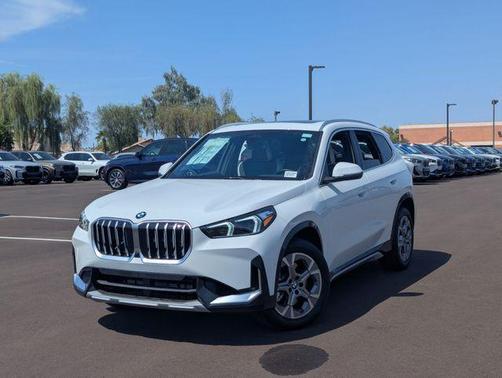 Alpine White 2026 BMW X1 xDrive28i