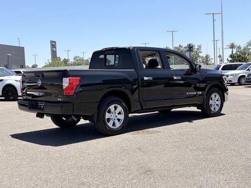 Magnetic Black 2018 Nissan Titan SV