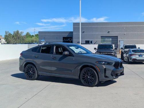 Dravit Grey Metallic 2027 BMW X6 xDrive40i